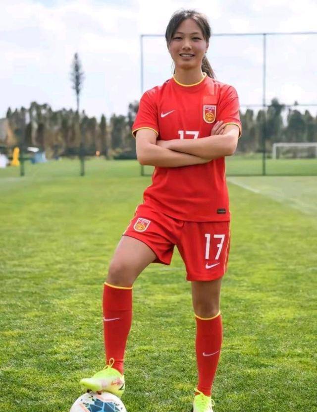 包含女足备战亚洲杯，全队备战士气高昂备战坚决的词条