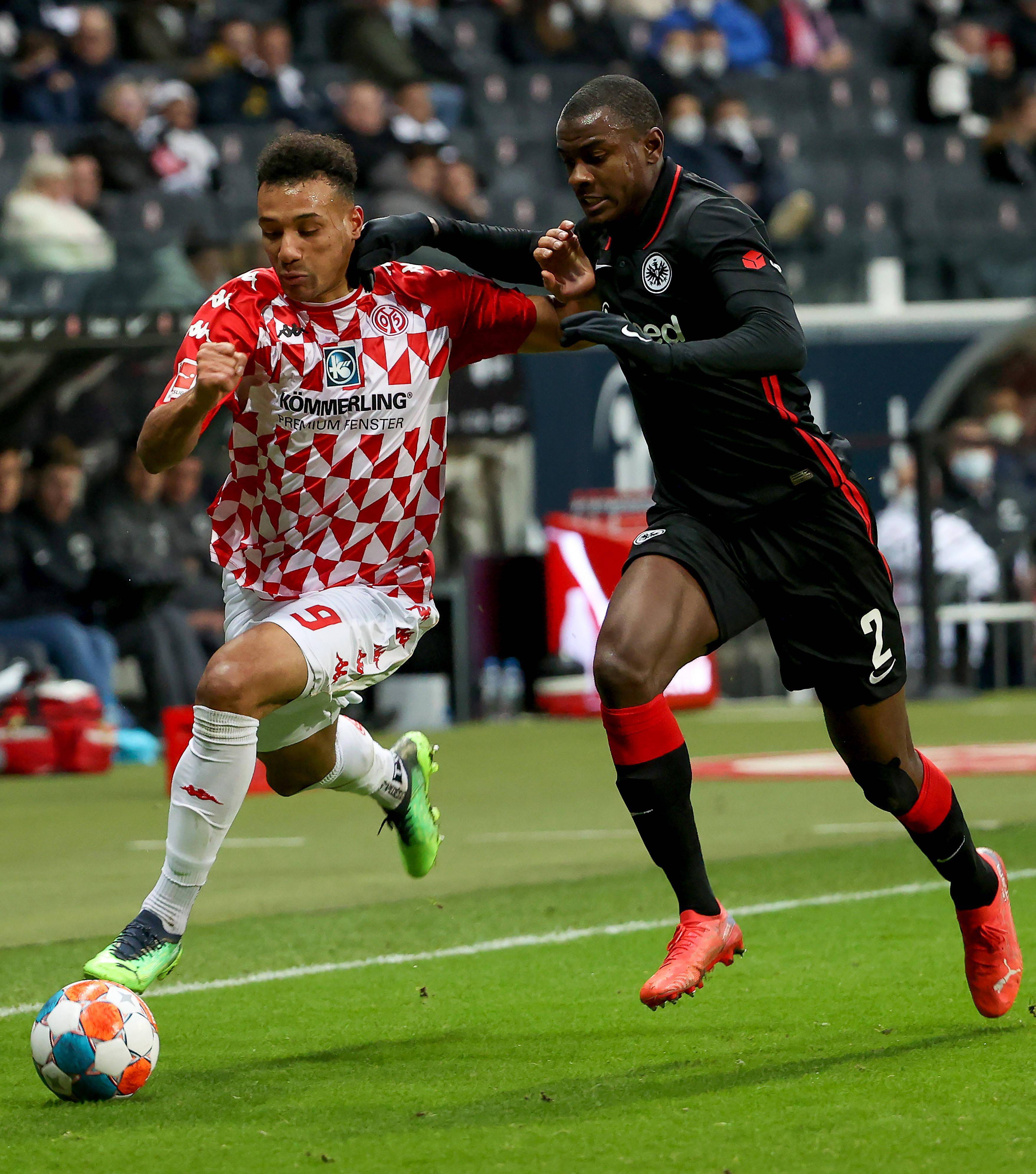 法兰克福球队在德国联赛中再次获胜