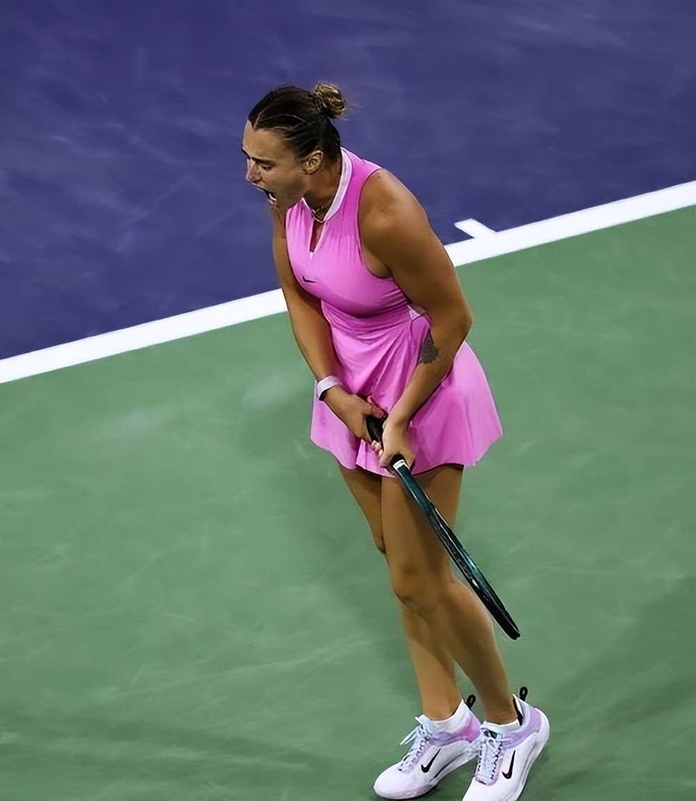 一场比赛中球员表现出色，荣膺最佳球员奖