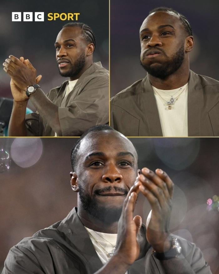 球员表现突出，赢得球队和粉丝们的掌声和欢呼