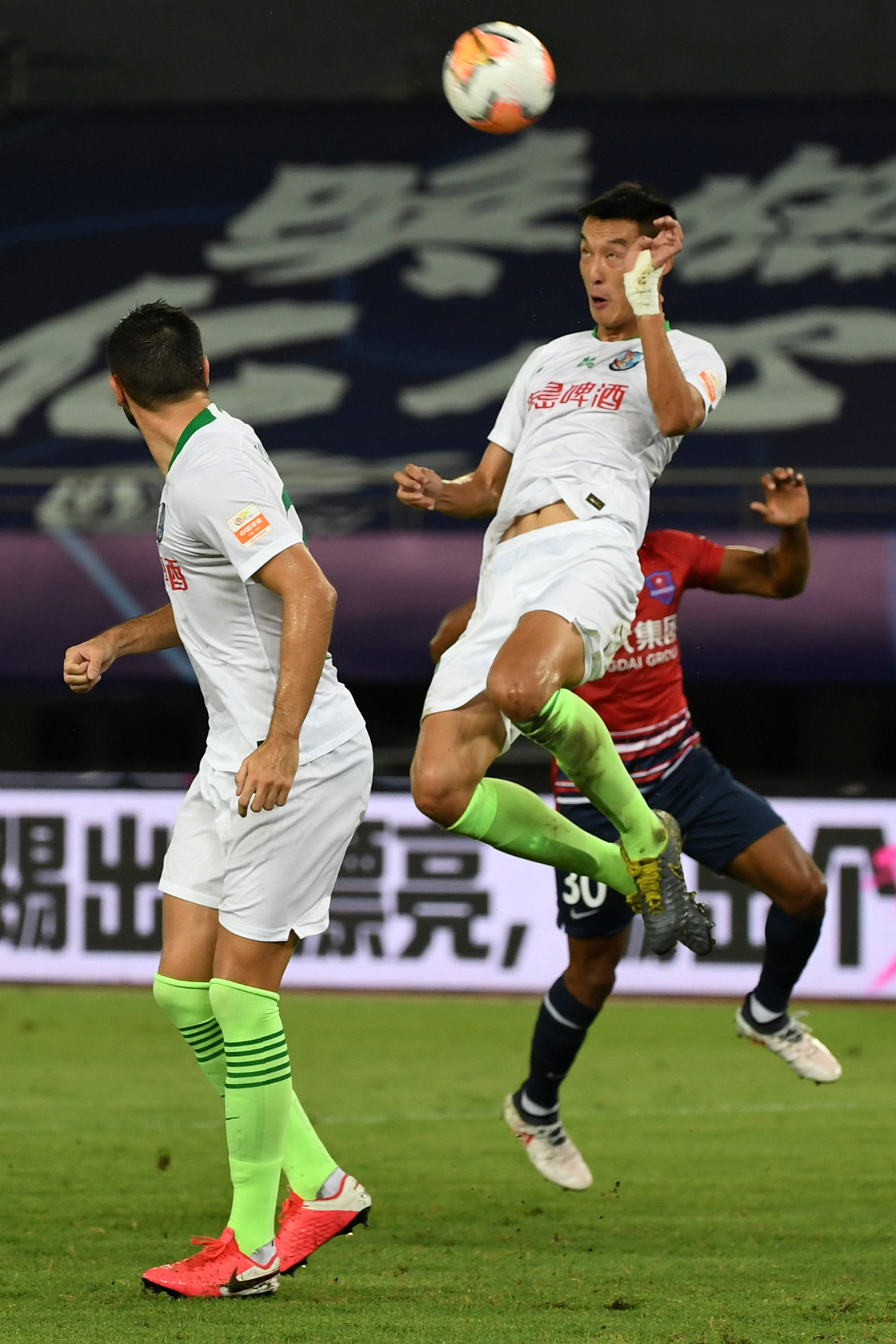 关于重庆当代力克天津天海,积分升至第九的信息 关于重庆当代力克天津天海,积分升至第九的信息