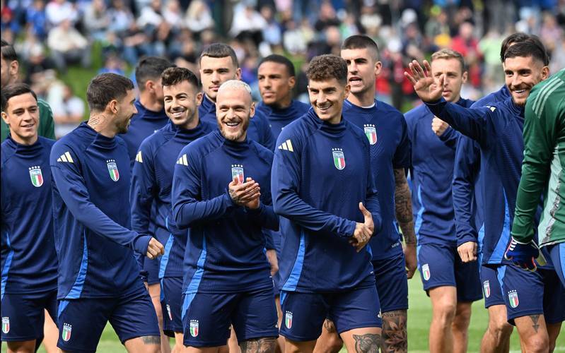 国际米兰防守稳固，全队精神饱满备战的简单介绍