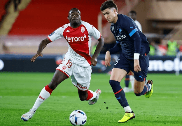 梅斯客场战胜摩纳哥，迎来联赛首胜的简单介绍