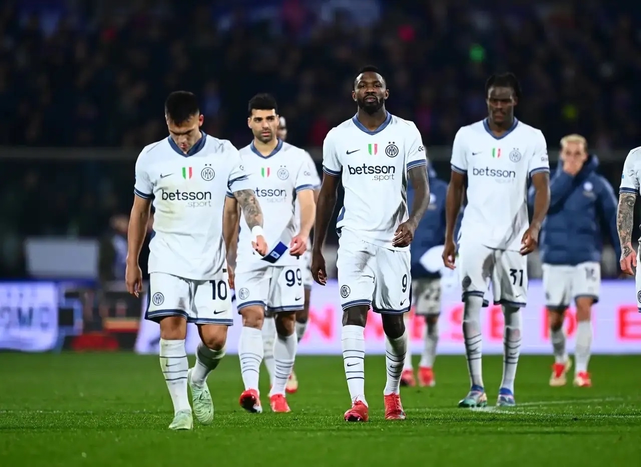 开云体育入口-关于AC米兰客场大胜佛罗伦萨,豪取三分的信息