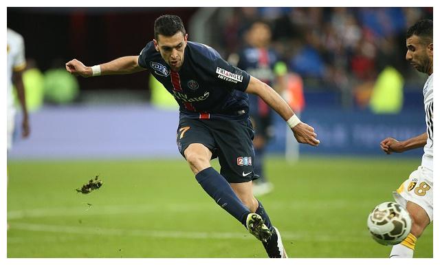 里尔法甲防线稳固，努力保持不败纪录的简单介绍