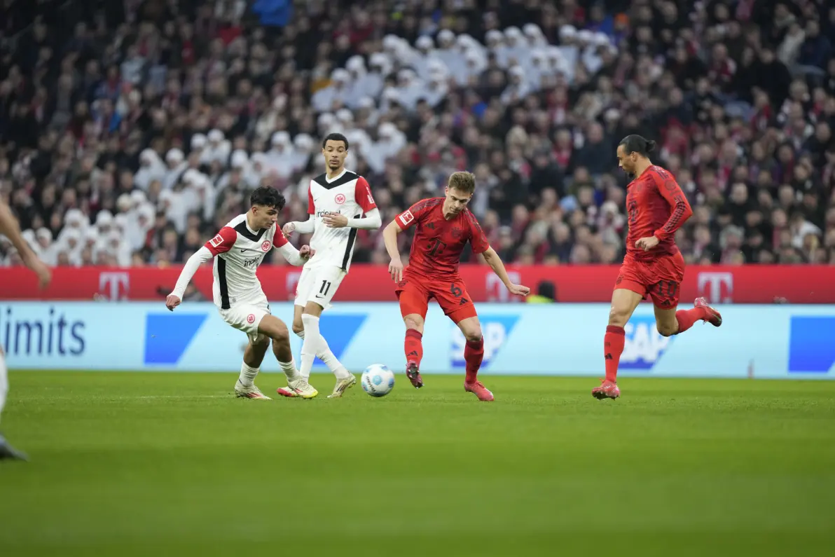 拜仁慕尼黑客场战胜了法兰克福