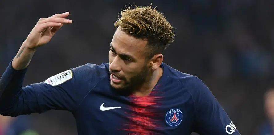 包含奥运会重磅对决：内马尔迎战巴萨，最新战报的词条