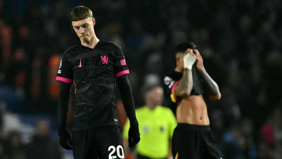 开云体育登录-切尔西门将受伤，对手进球暴力扩大进攻