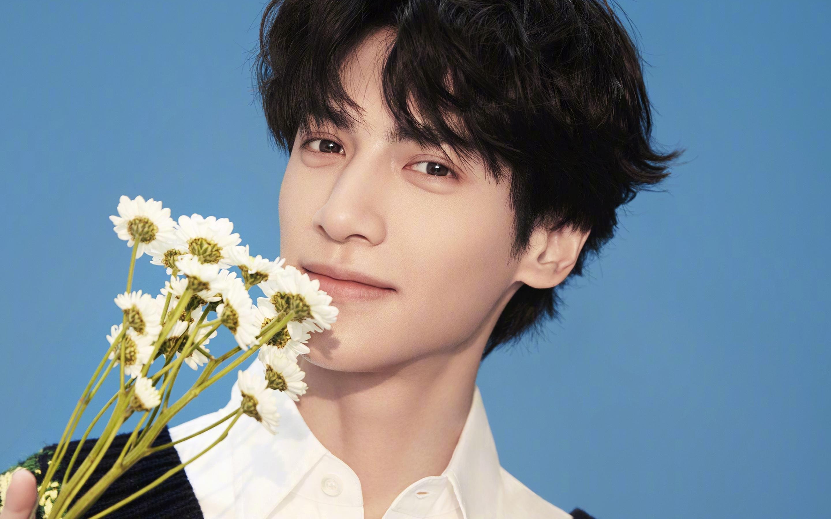 天蓝奇迹，富安健洋钢铁城墙，摩纳哥制霸多特蒙德加冕欧冠