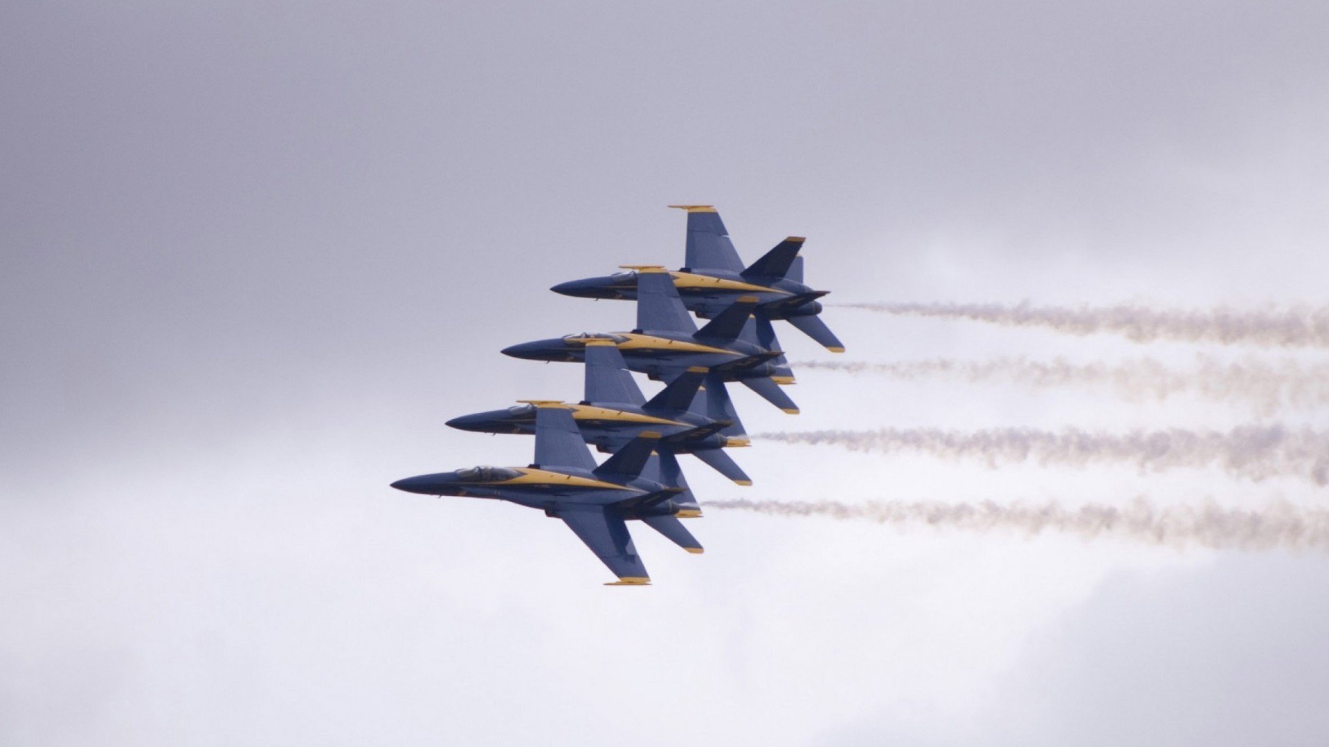 欧联杯决赛,罗德里连续得分打穿乌克兰防线,塞维利亚史诗级逆转夺冠!